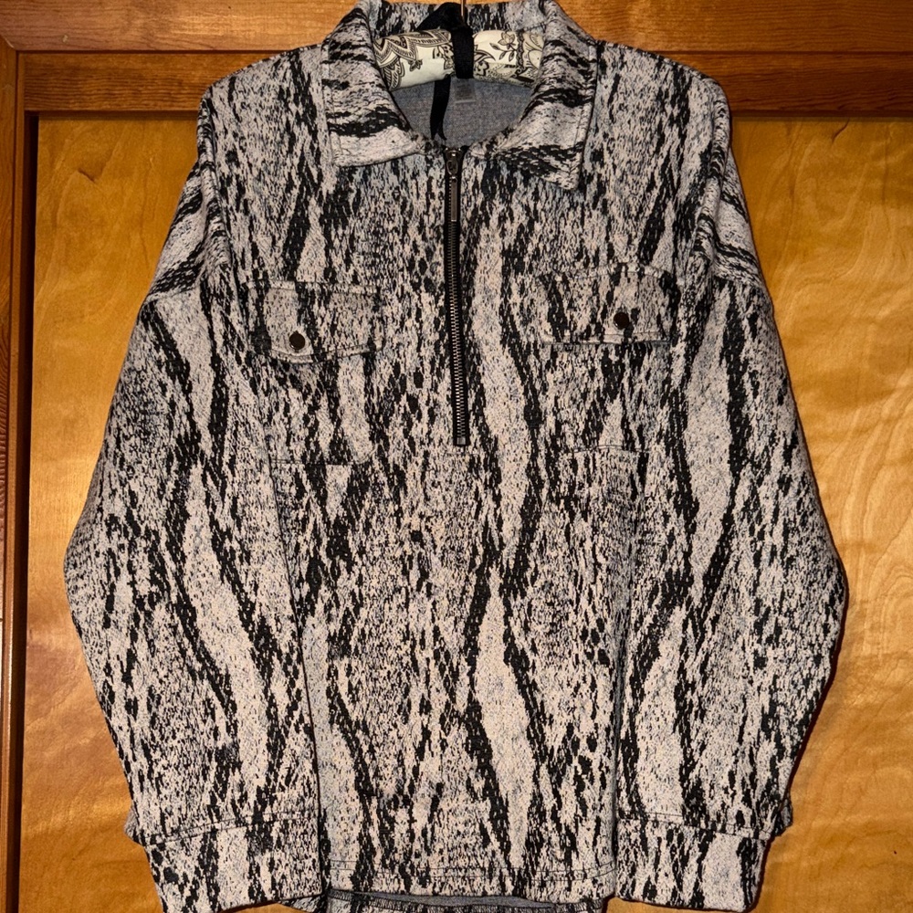 Cable & Gauge Studio Half Zip PopOver